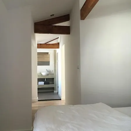 Village 公寓 赞德沃特