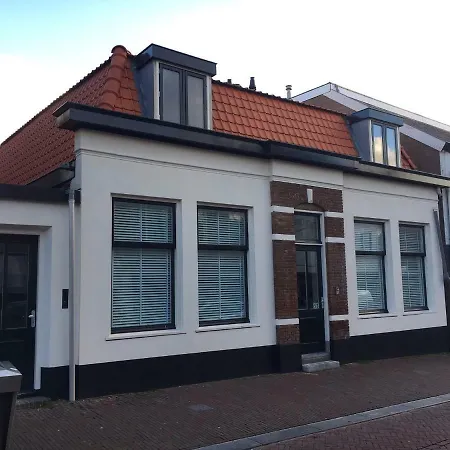 Village 赞德沃特